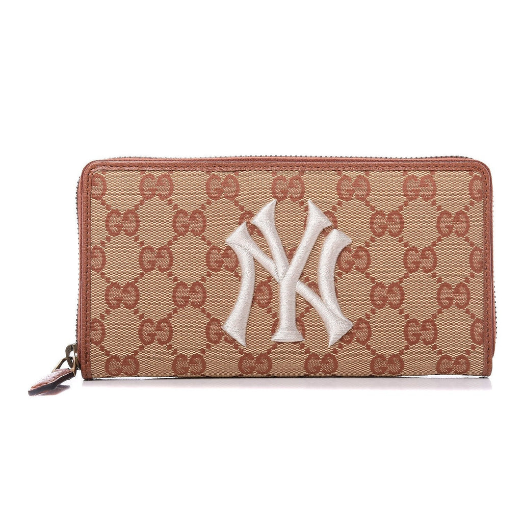 GUCCI Zip Around NY New York Yankees Patch Wallet Brown 547791-US
