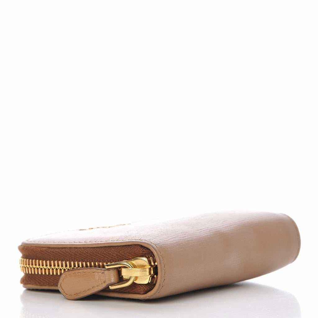 Prada Cipria Beige Vitello Move Leather Small Wallet on Chain Crossbod –  Queen Bee of Beverly Hills
