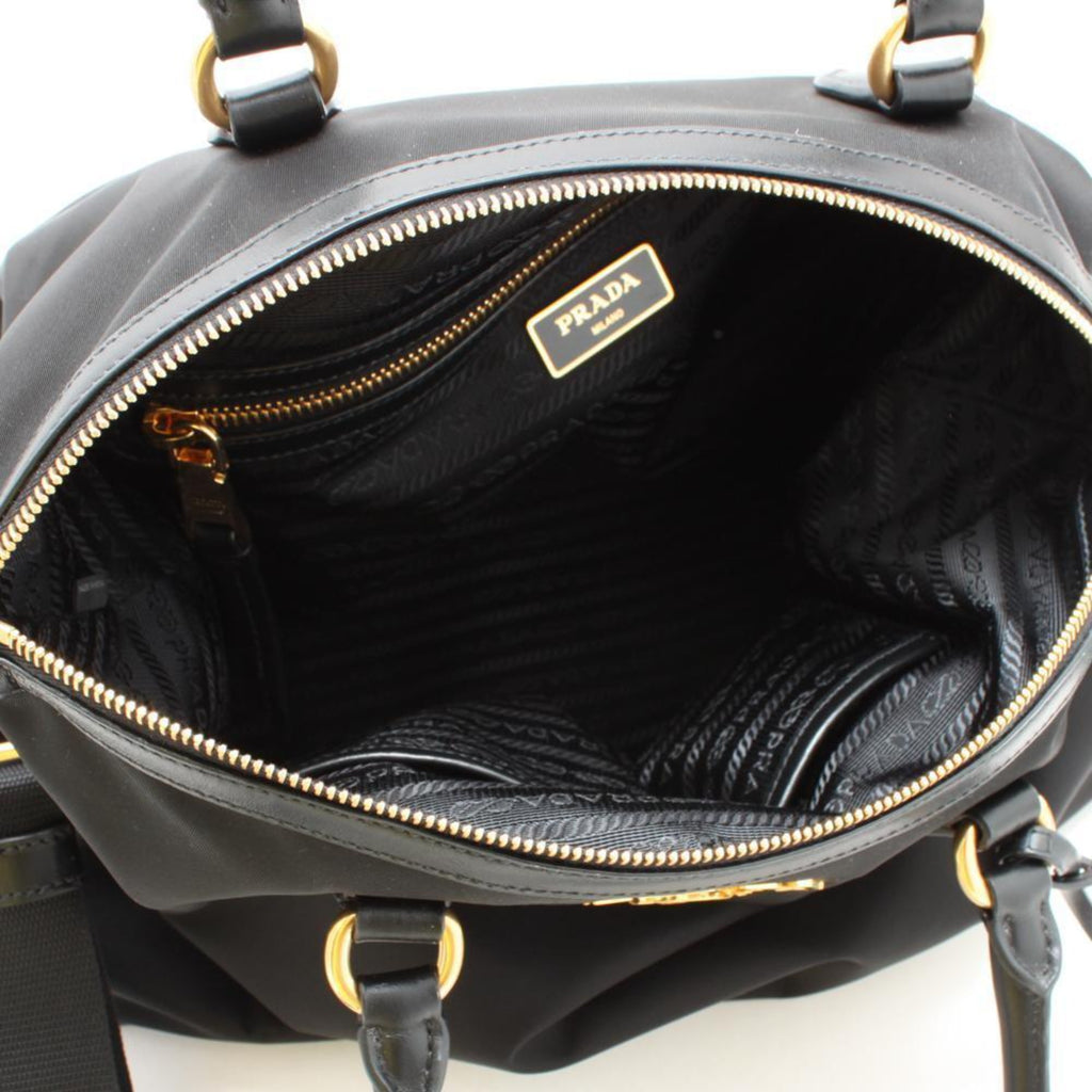 Prada Black Tessuto Nylon Saffiano Leather Shopping Tote 1BG292 – Queen Bee  of Beverly Hills